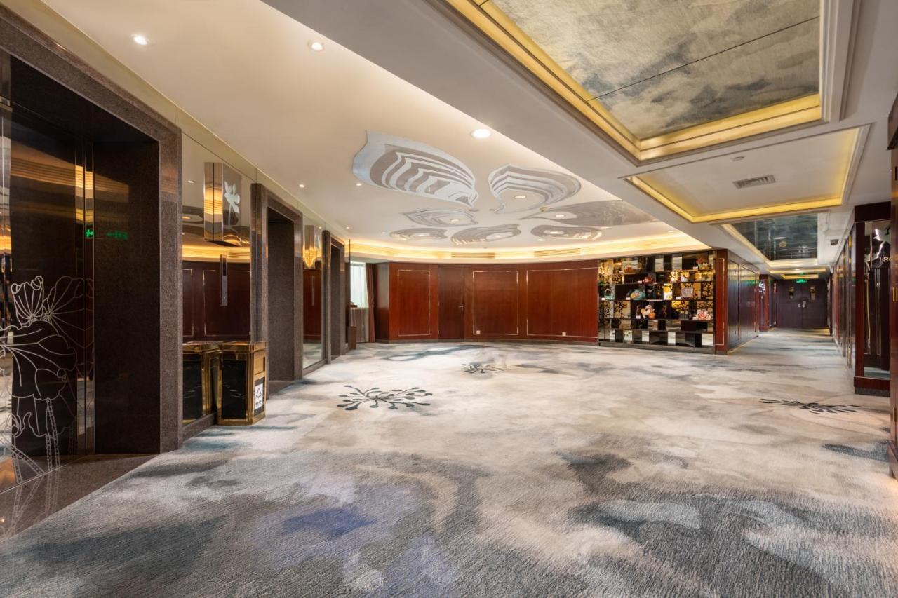 Crowne Plaza Foshan By Ihg - Canton Fair Free Shuttle Bus Exterior photo