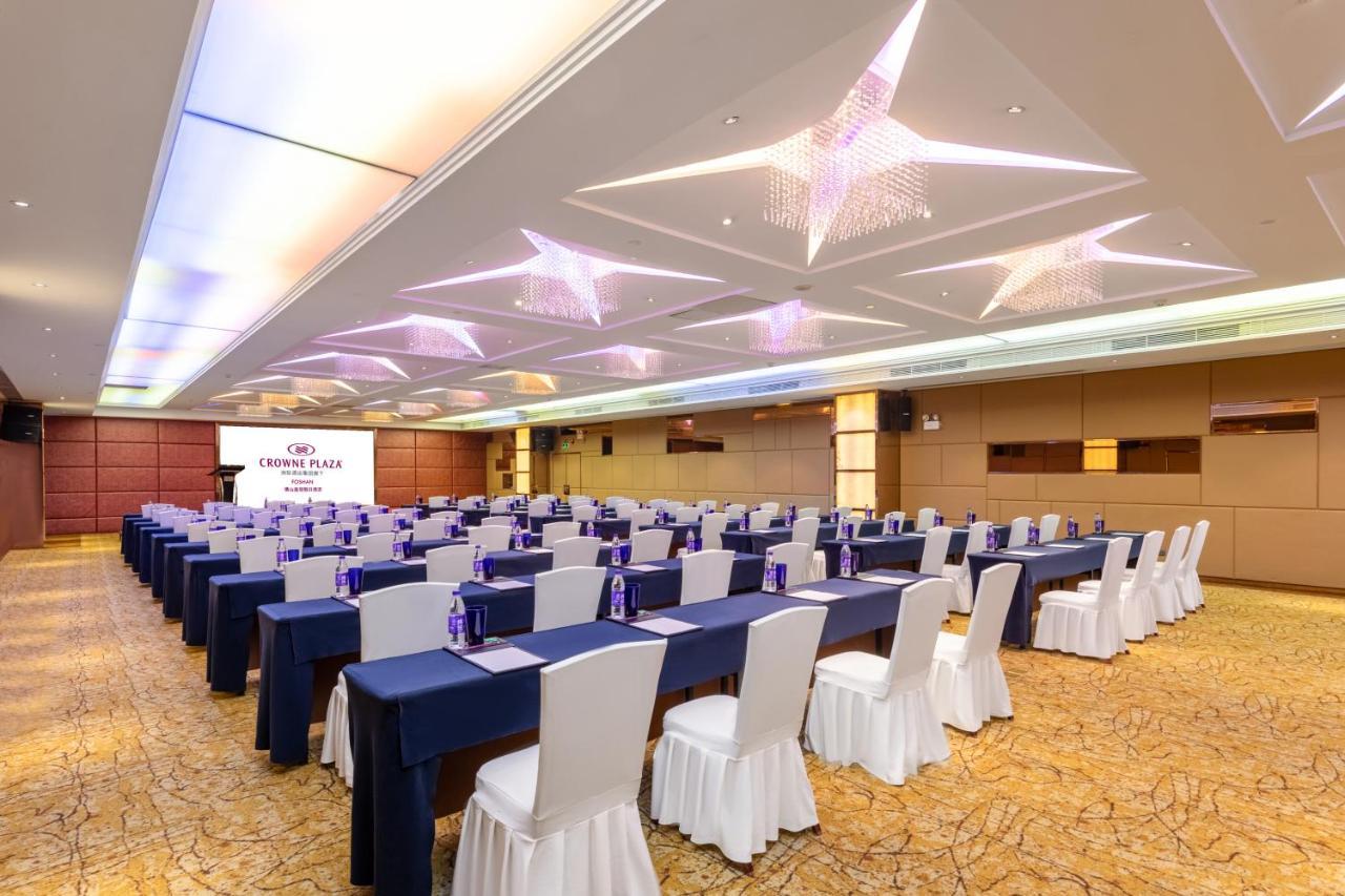 Crowne Plaza Foshan By Ihg - Canton Fair Free Shuttle Bus Exterior photo